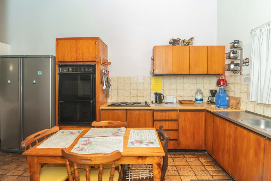 6 Bedroom Property for Sale in Bluewater Bay Eastern Cape